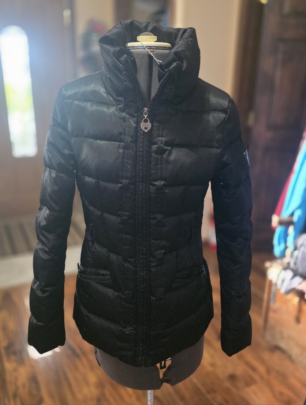 GUESS Women Black Puffer Jacket - Black